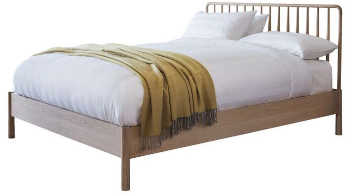 Gallery Direct Wycombe 6 Spindle Bed | Shackletons