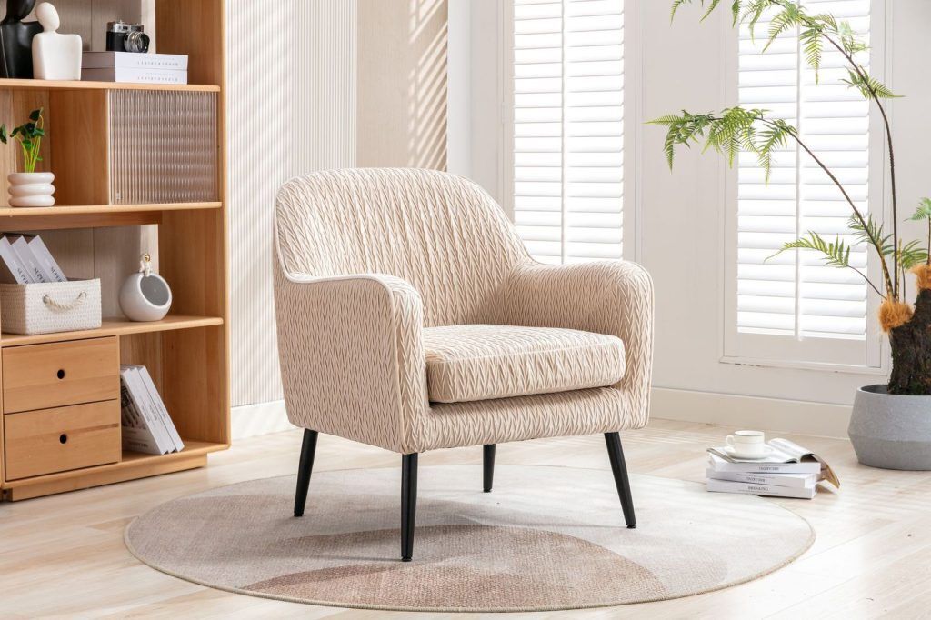 Global Furniture Alliance Ruby Acent Chair in Buttermilk Fabric | Shackletons
