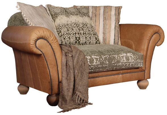 Tetrad Montana Snuggler Sofa in Atacama Nutmeg Leather | Shackletons