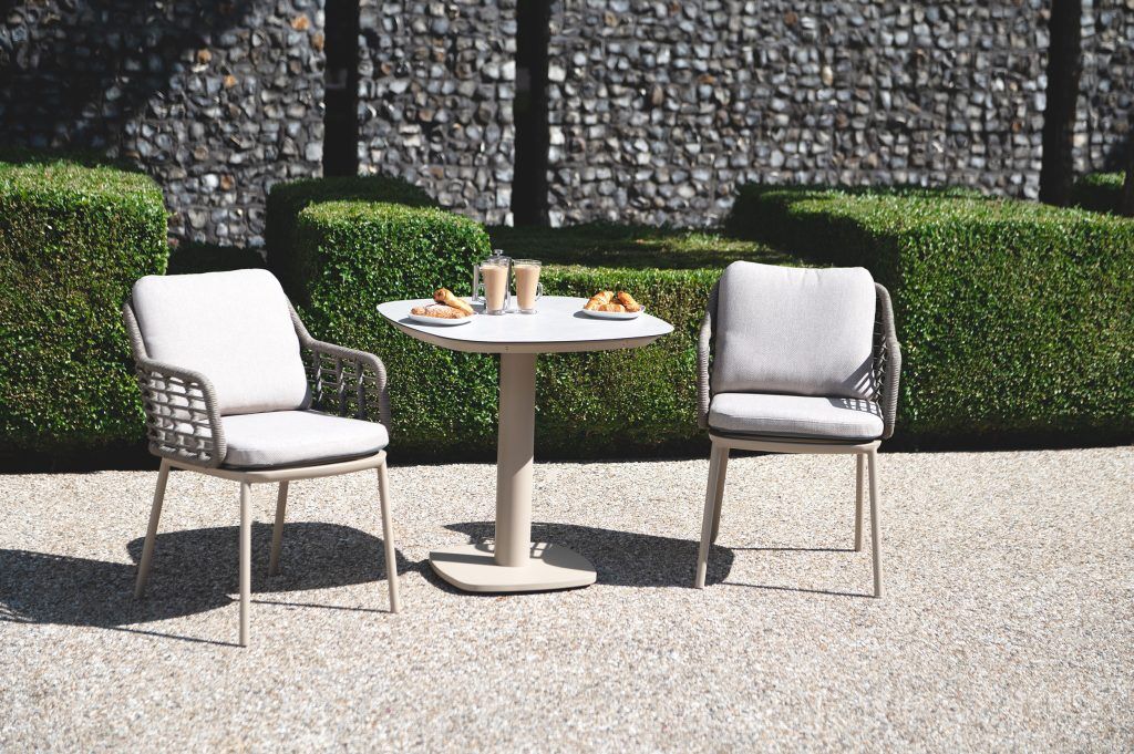 4 Seasons Outdoor Puglia Bistro Set | Shackletons