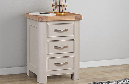 Indoor Bedsides | Shackletons