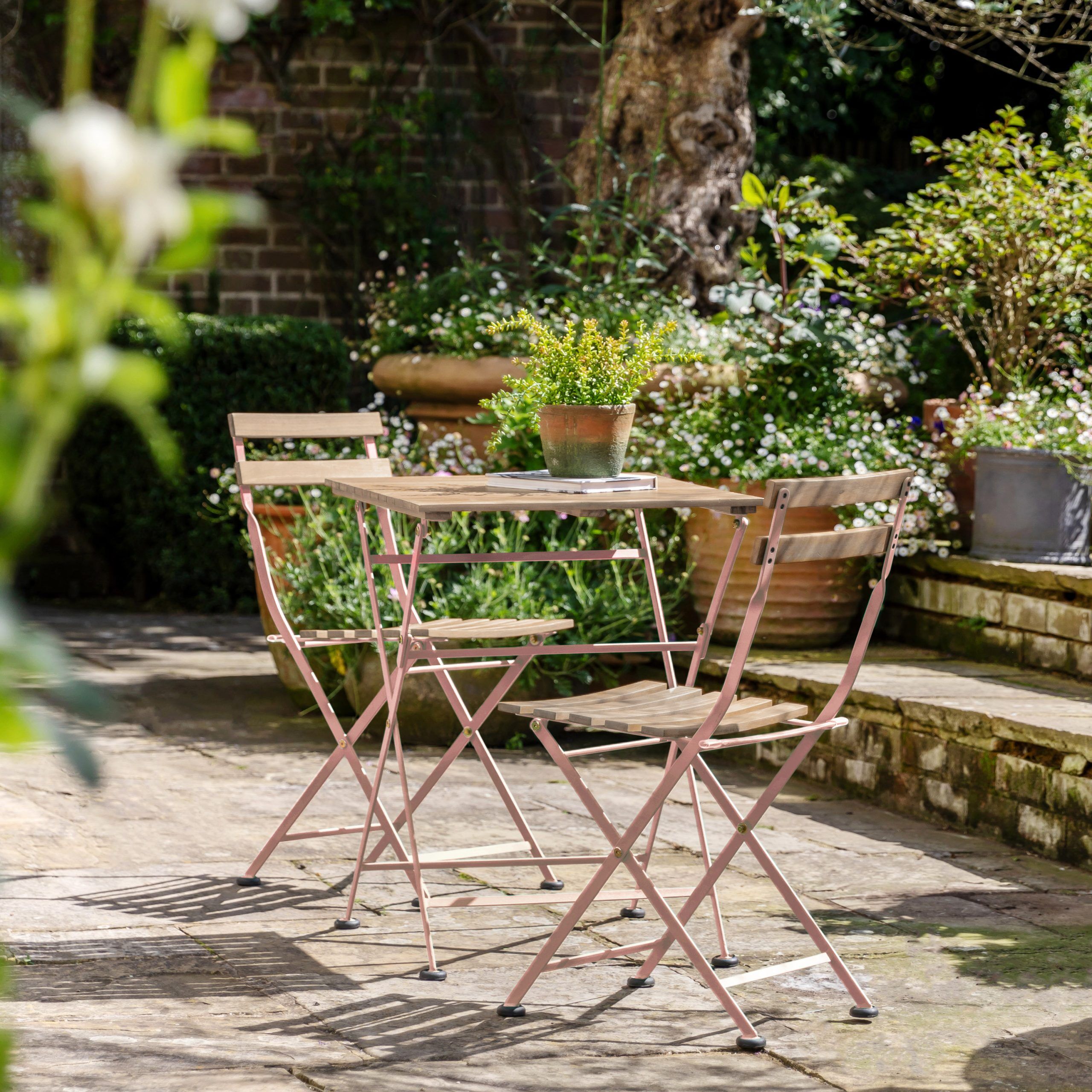 Gallery Outdoor Ronda Bistro Set Rose