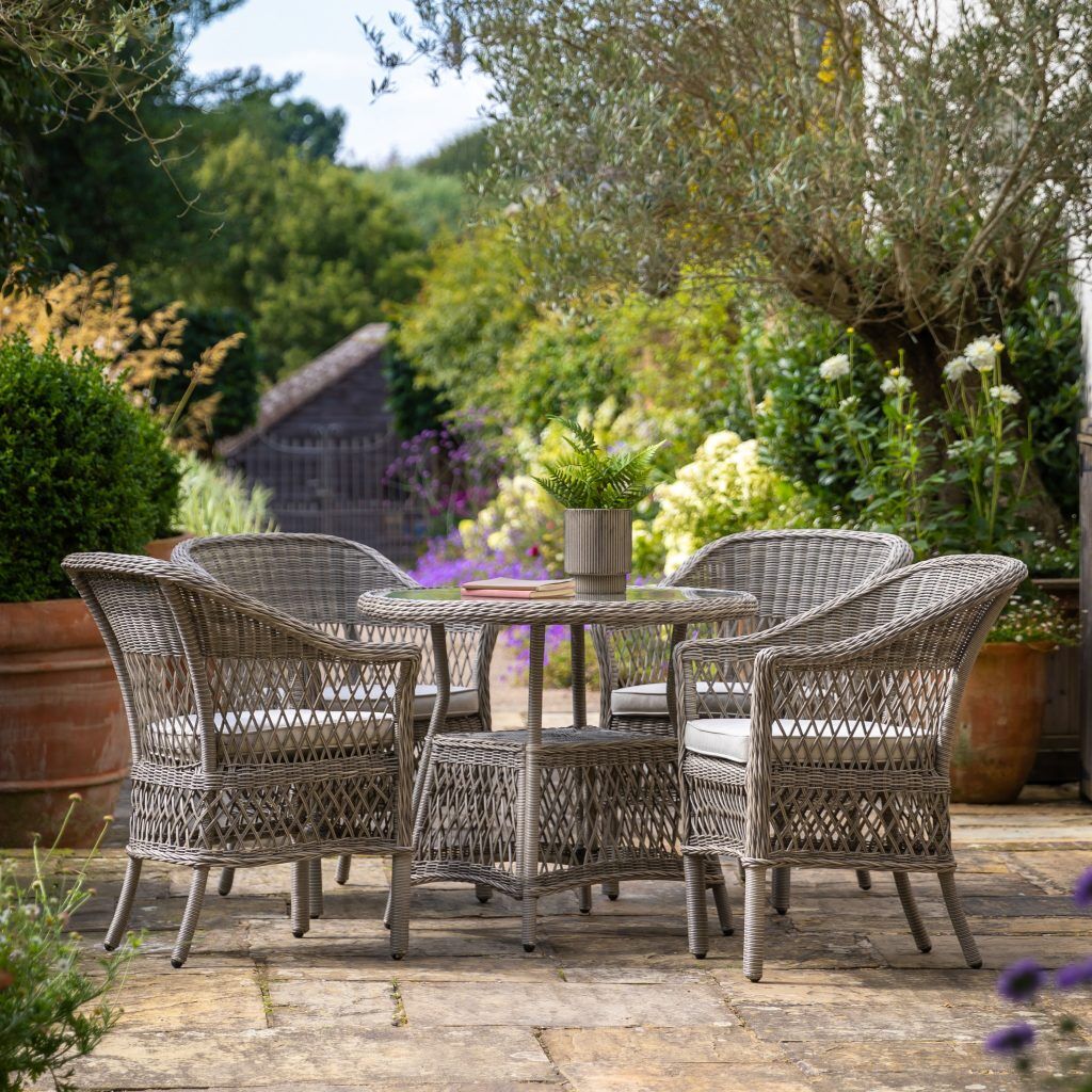 Gallery Outdoor Menton 4 Seater Round Dining Set | Shackletons