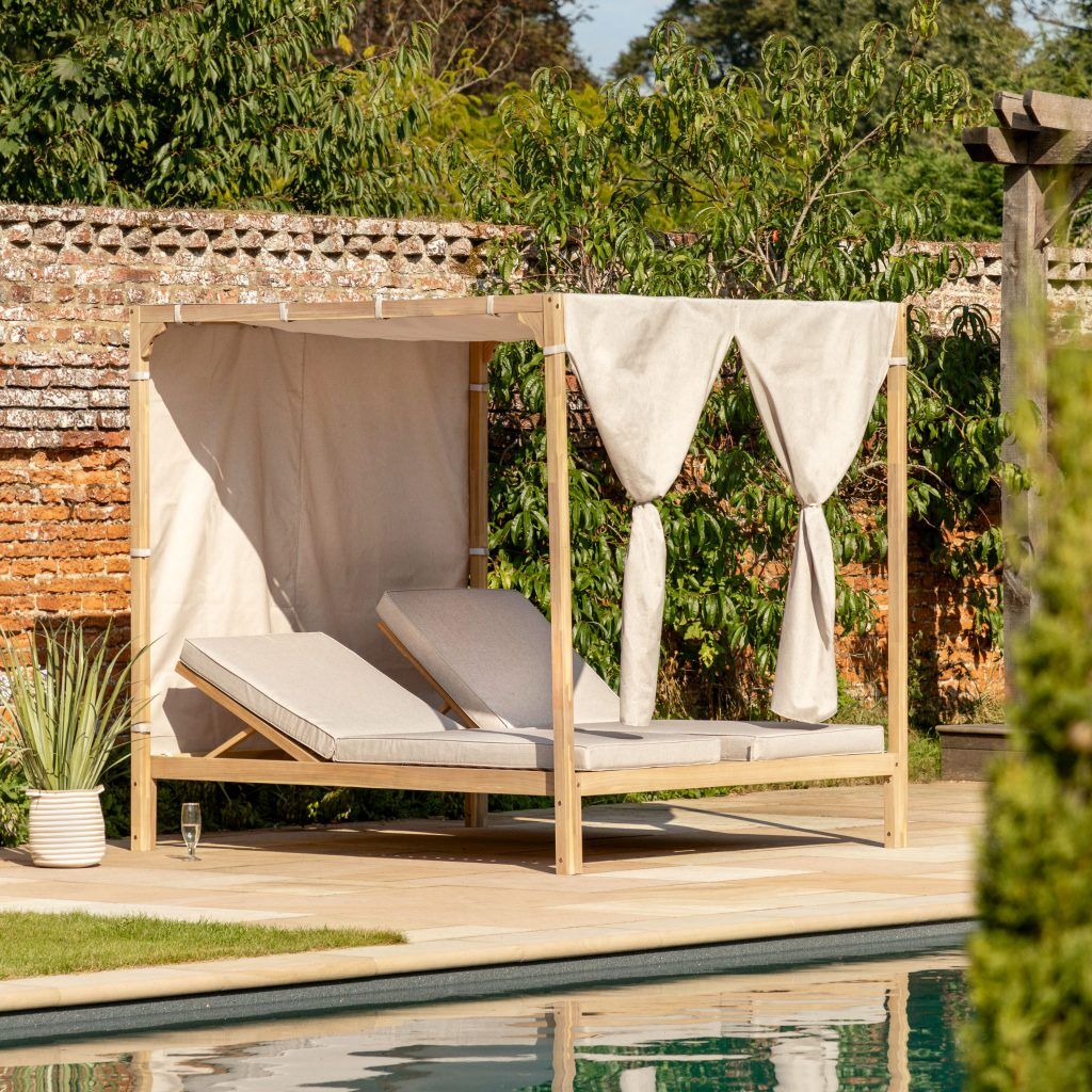 Gallery Outdoor Ammos Double Daybed | Shackletons