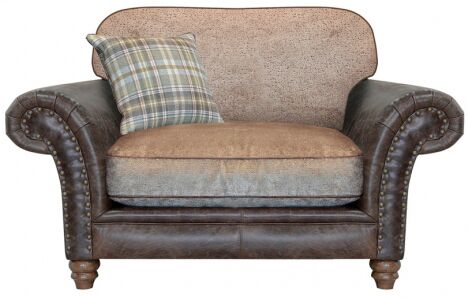 Alexander  James Hudson Standard Back Snuggler Chair Satchel | Shackletons