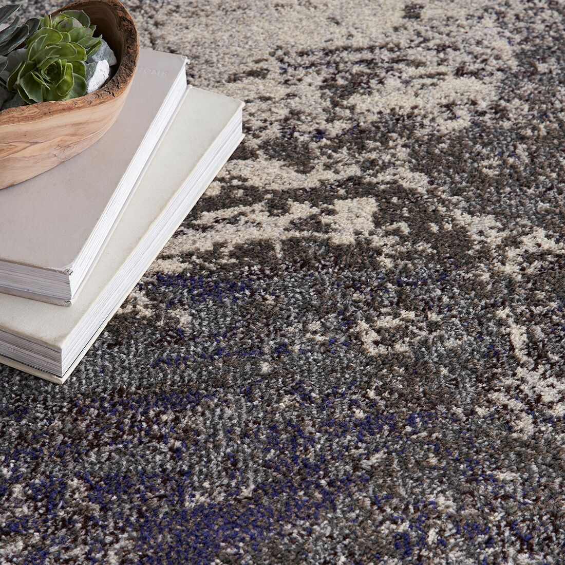 Nourison Rugs Celestial Rectangular Rug - 1.14m x 0.66m in Ivory Grey